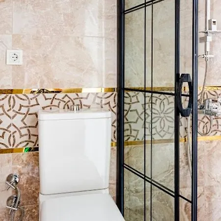 Private Mansion In Kumkapi Tatil Evi